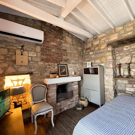 Urla Art Design Tasev *