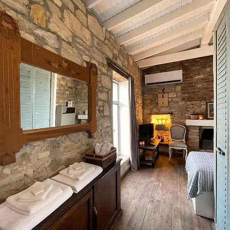 Urla Art Design Tasev Casa de Férias